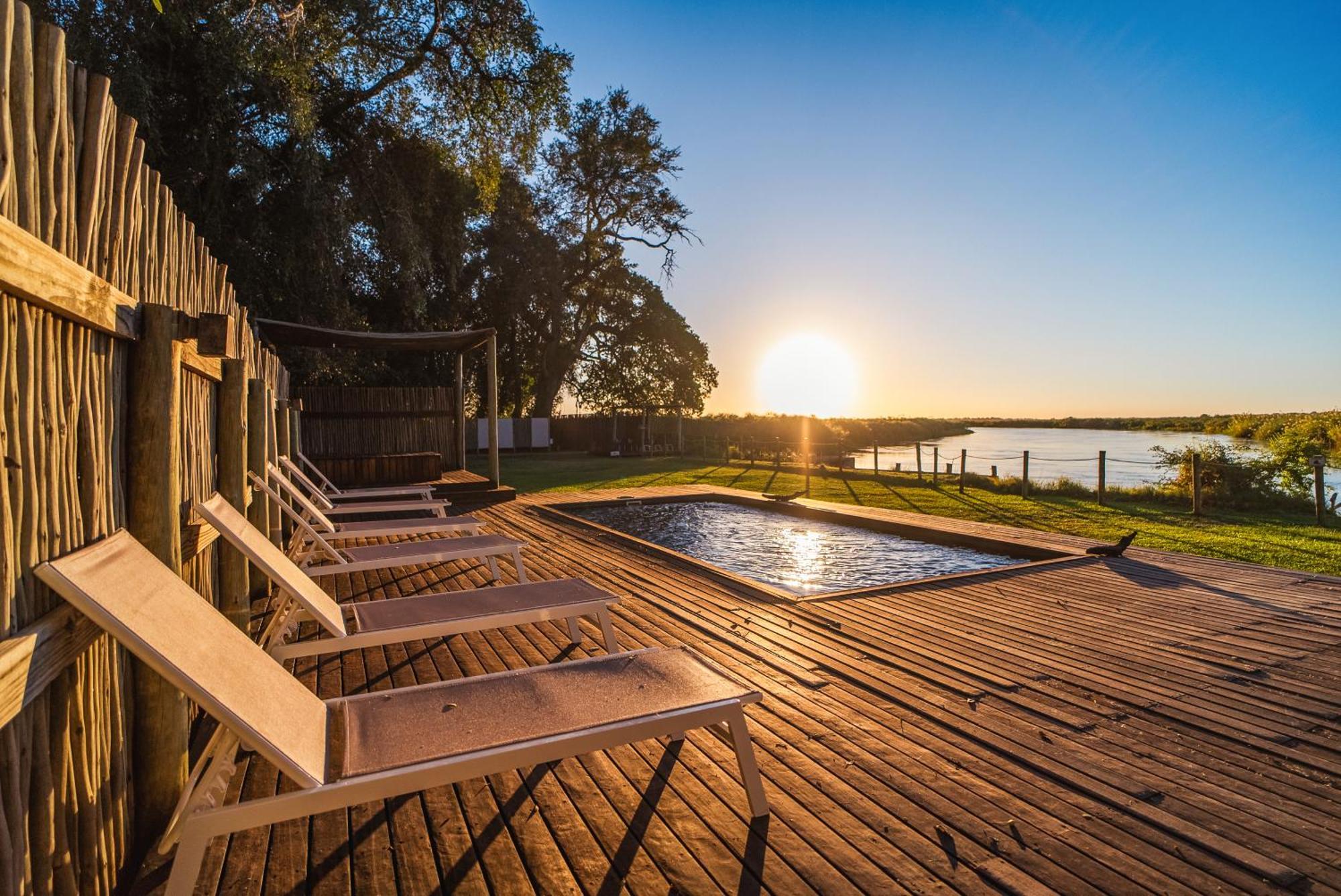 Shakawe River Lodge Ngoại thất bức ảnh